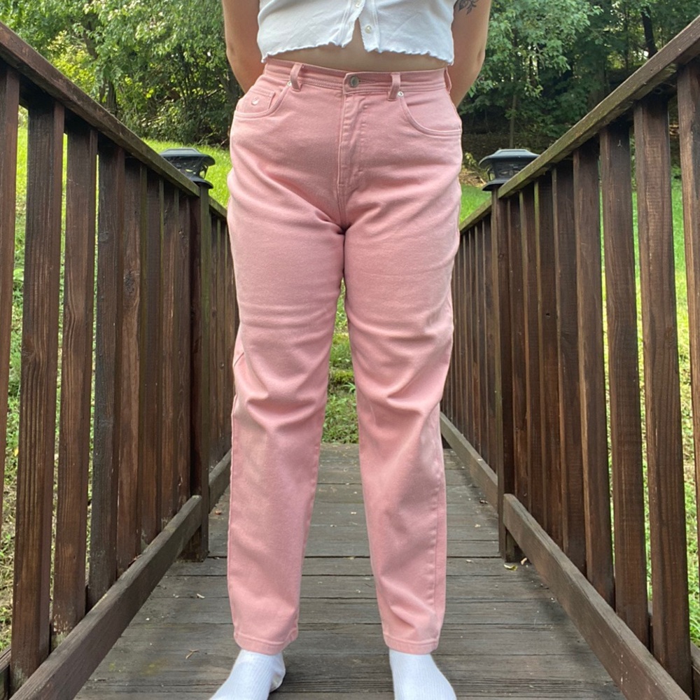 Pink Gloria Vanderbilt Mom Jeans